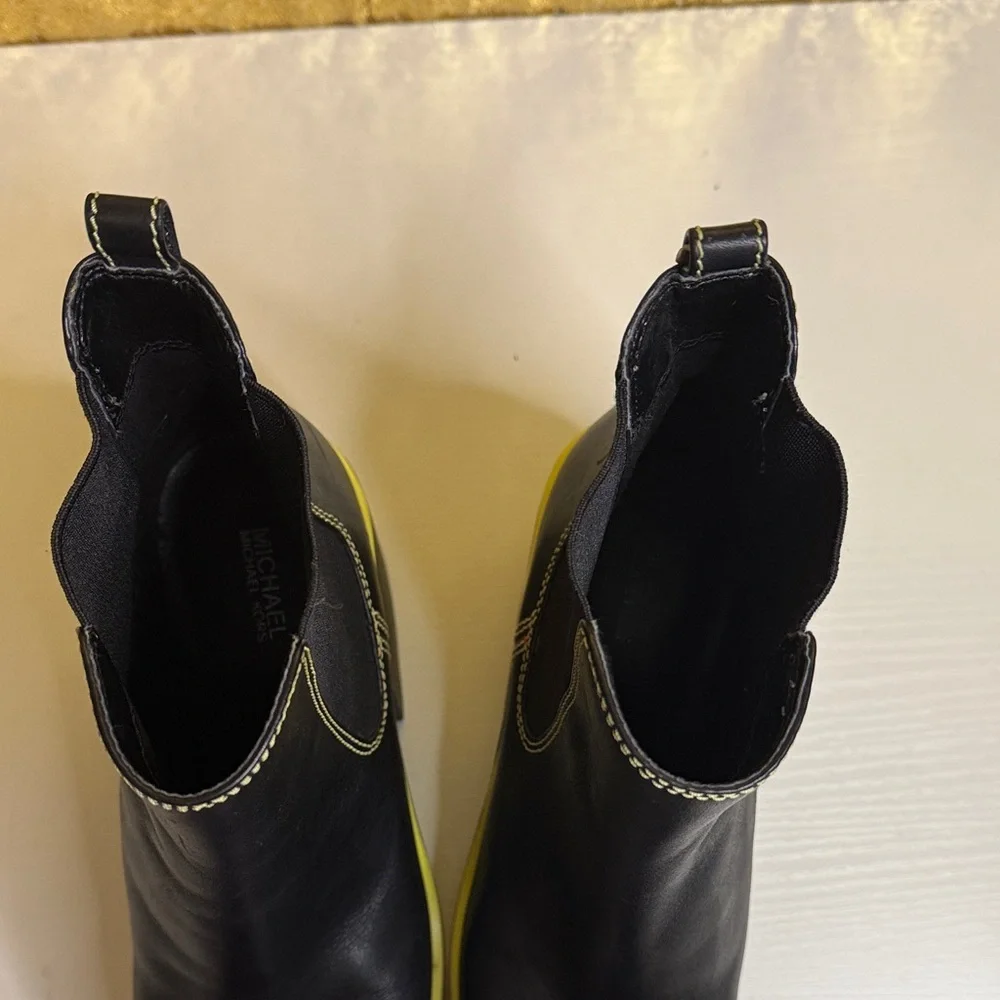 Michael Kors Keisha Chelsea Booties in Black and neon green